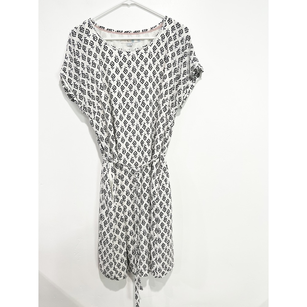 Boden White and Black Printed Tie-Waist Dress